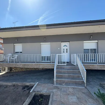 By Eftimiya Апартаменты Неа-Рода